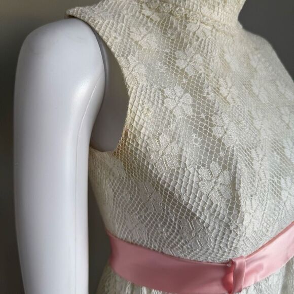 Vintage Saks Fifth Ave 60’s White Lace Pink Bows Dress - Picture 6 of 8